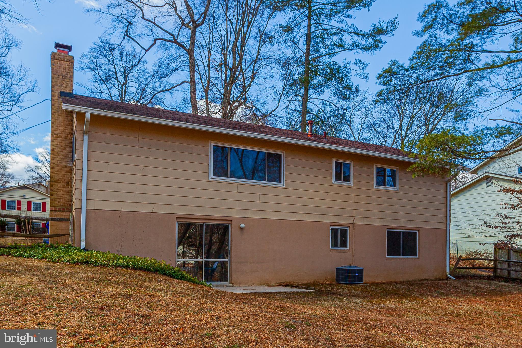 BEL PRE WOODS - Residential