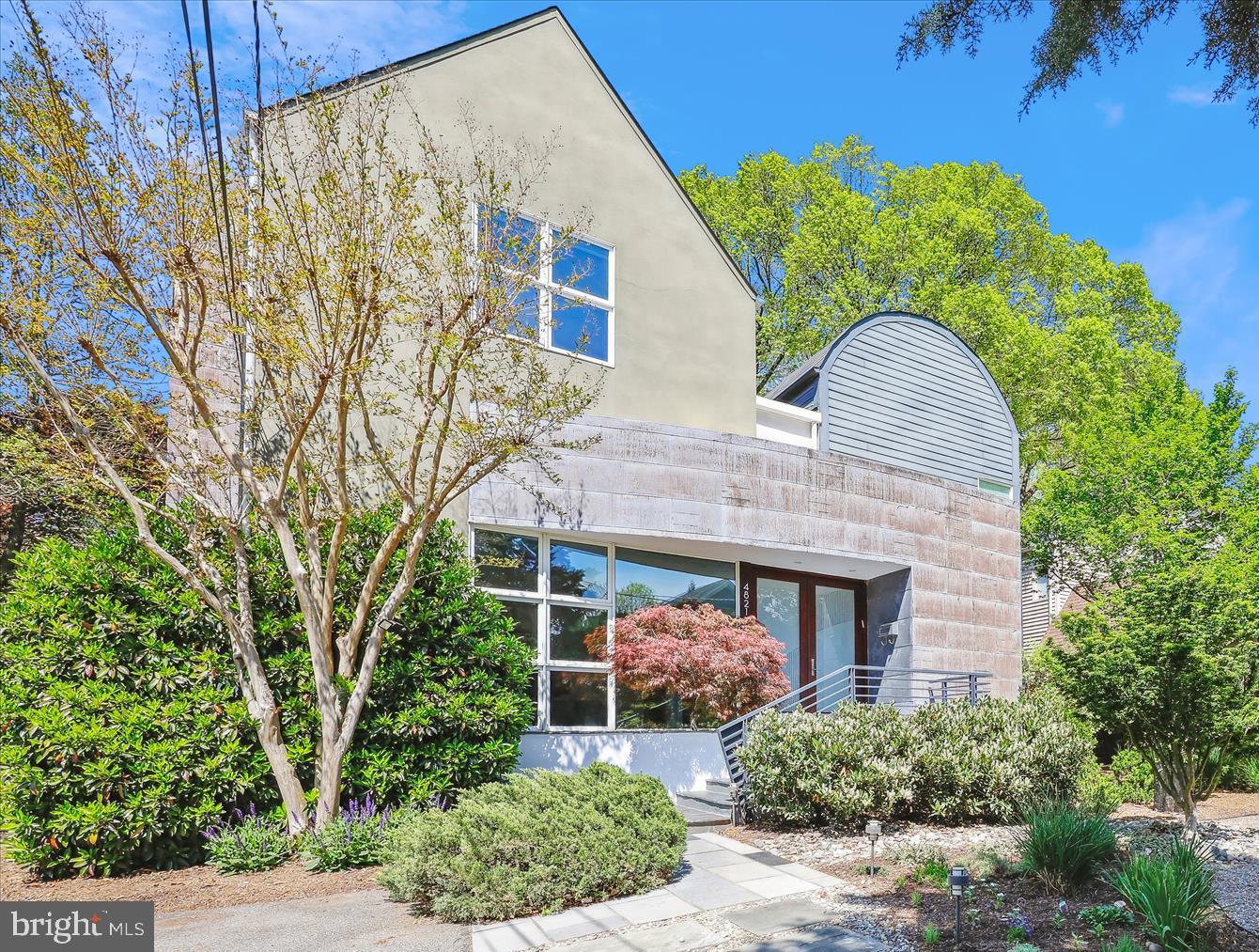 4821 CHEVY CHASE BOULEVARD