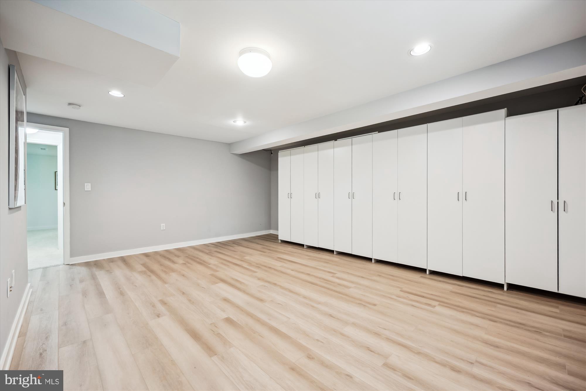 CHEVY CHASE TERRACE - Residential