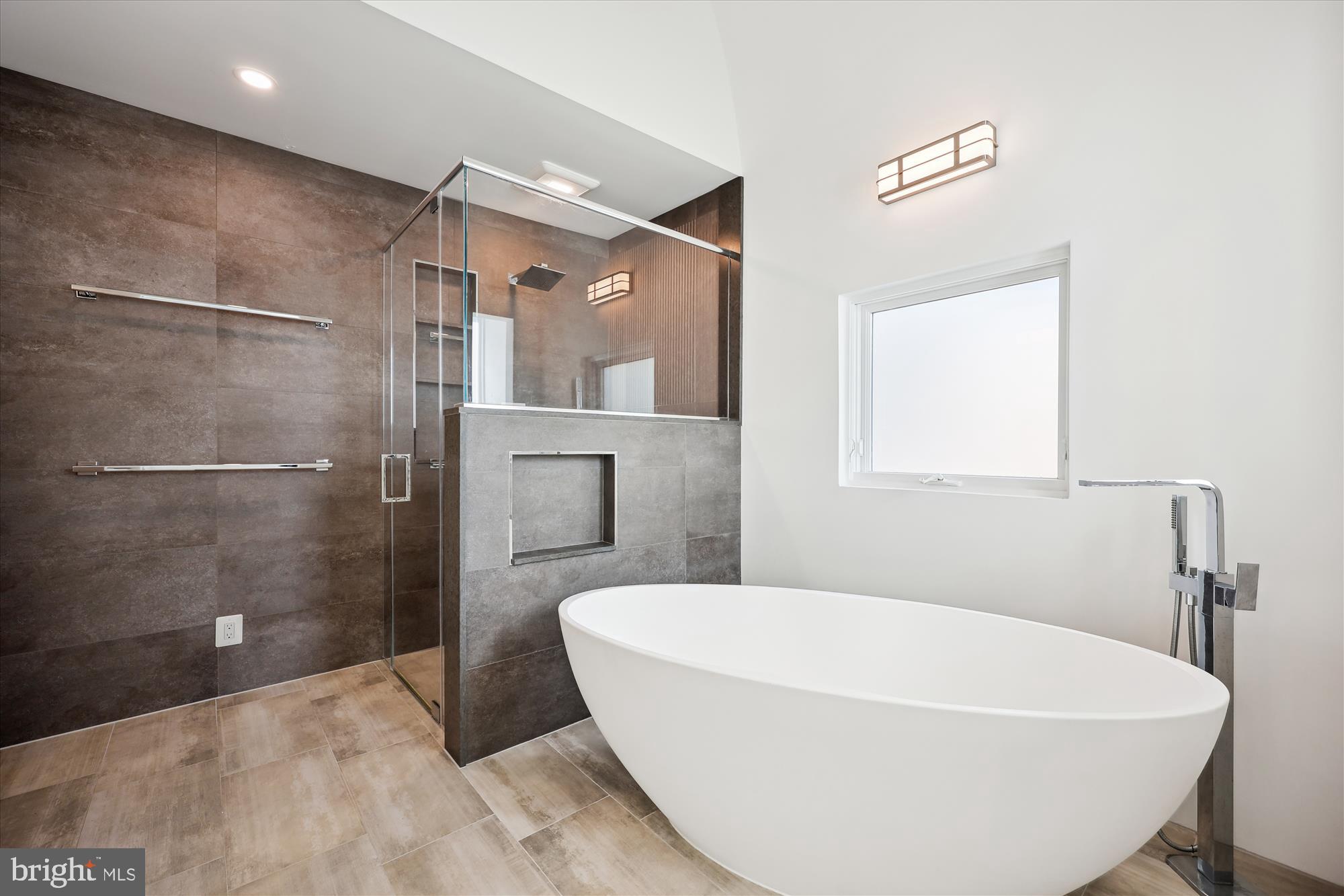 CHEVY CHASE TERRACE - Residential