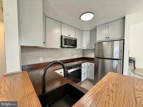 Condo For Sale - 1334 Wyomissing<br/> Berks County, READING, PA 19609