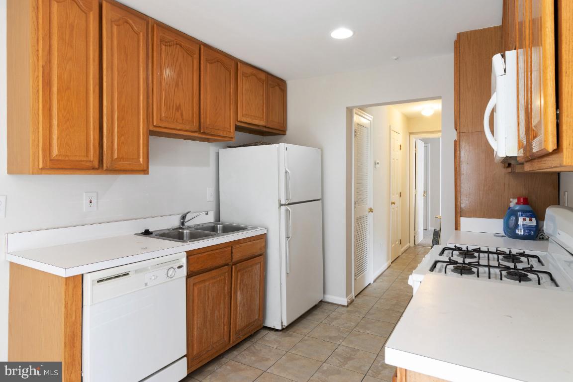 SUMMERFIELD IN COVINGTON - Residential