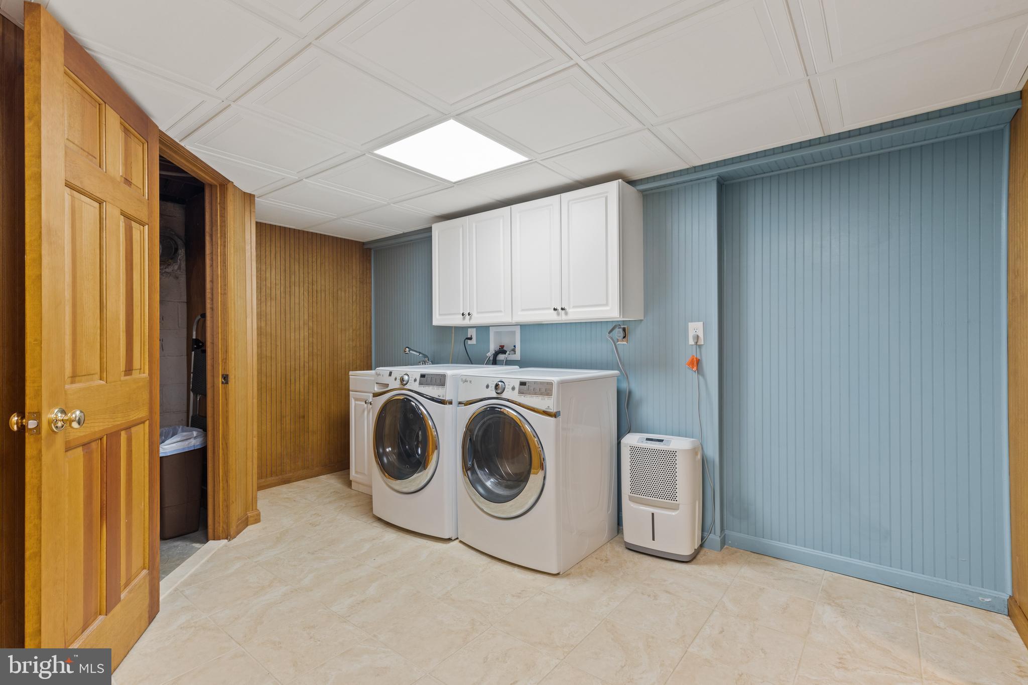 SWEET AIR MANOR - Residential