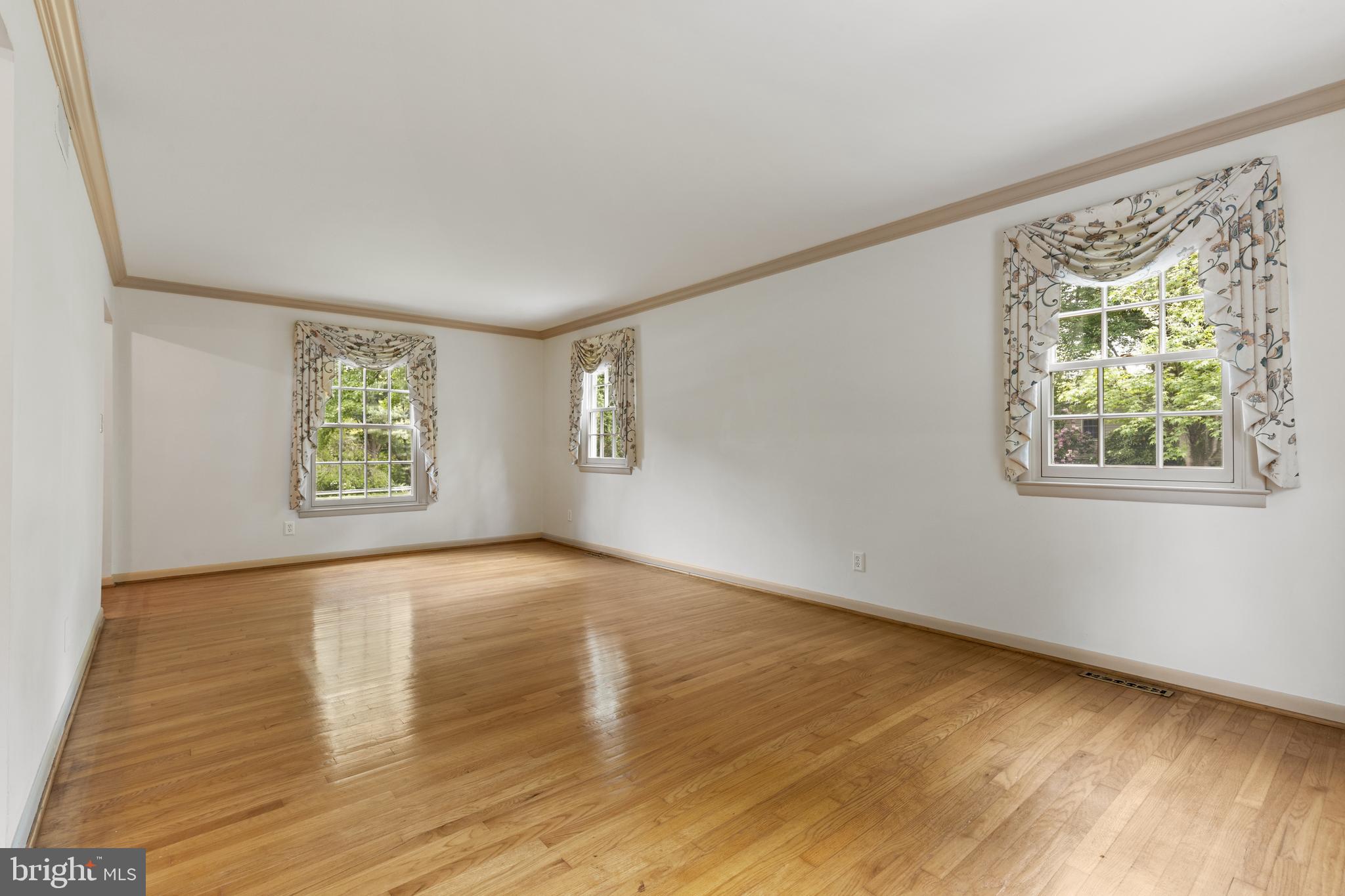 SWEET AIR MANOR - Residential