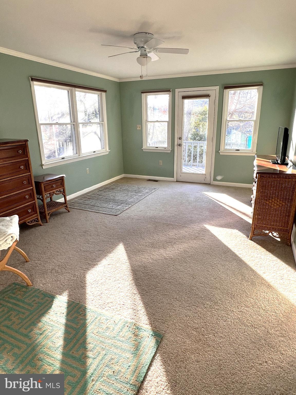 SHERWOOD FOREST SHORES - Residential