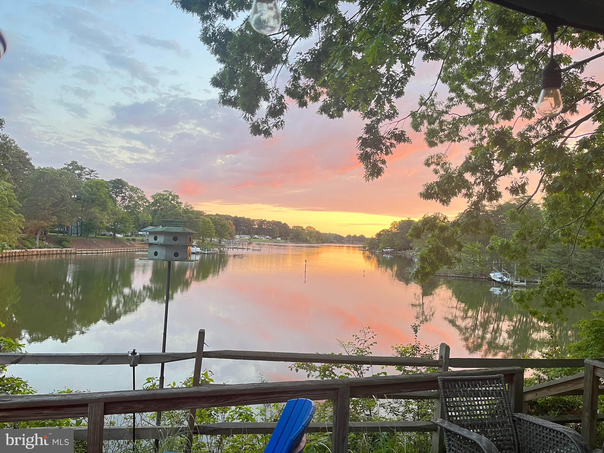 SHERWOOD FOREST SHORES - Residential