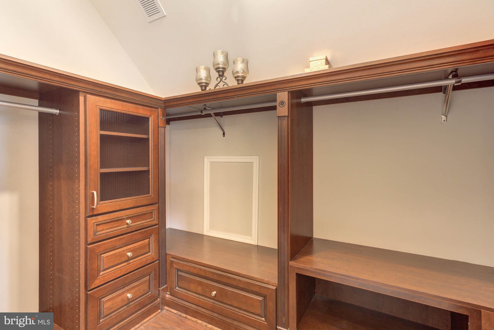 OLNEY ESTATES - Residential