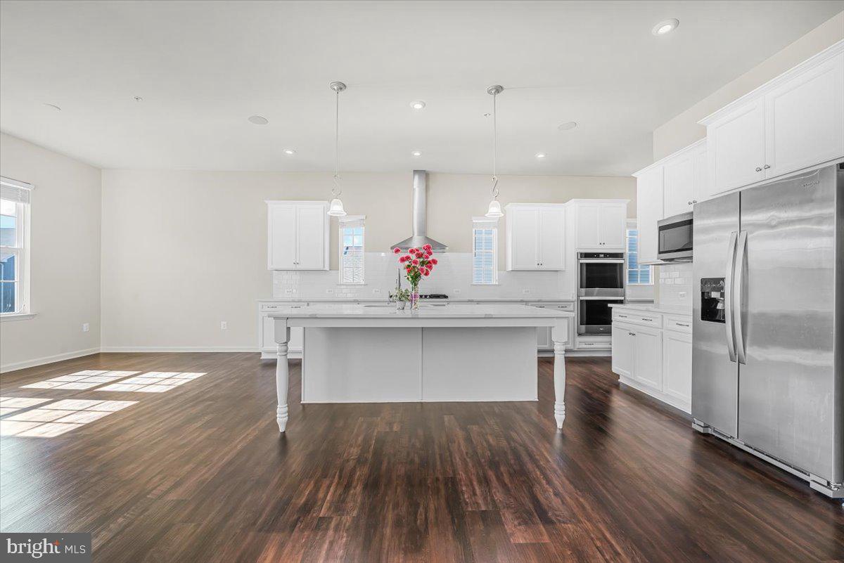 TALLYN RIDGE - Residential