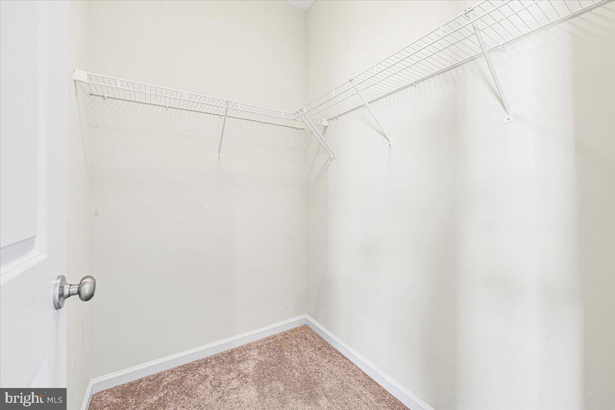 TALLYN RIDGE - Residential