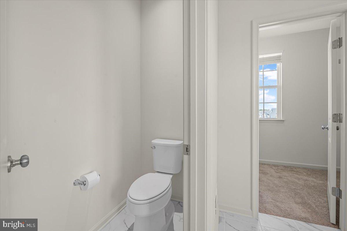 TALLYN RIDGE - Residential