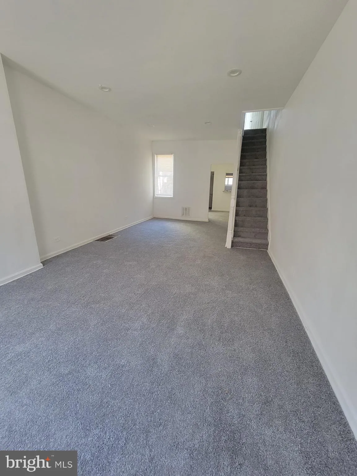 Philadelphia, Pennsylvania 19134, United States, 3 Bedrooms Bedrooms, ,1 BathroomBathrooms,Residential,Contingent,30253