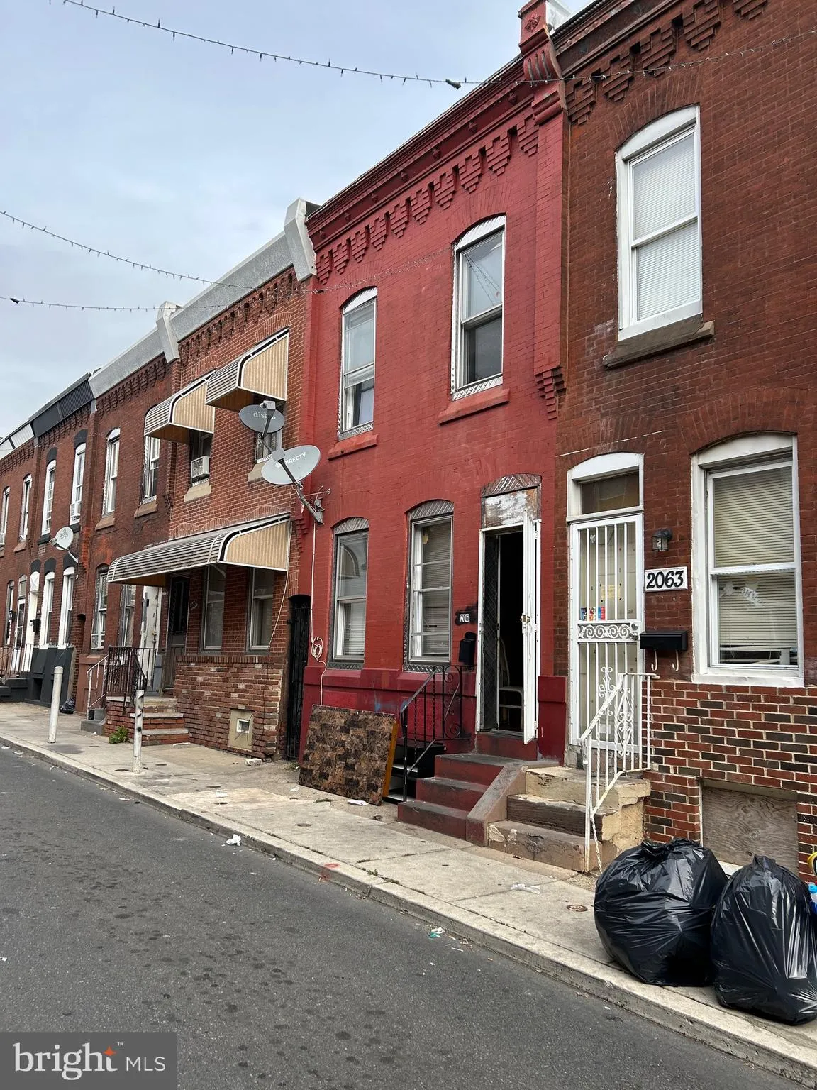 Philadelphia, Pennsylvania 19134, United States, 3 Bedrooms Bedrooms, ,1 BathroomBathrooms,Residential,Contingent,30253