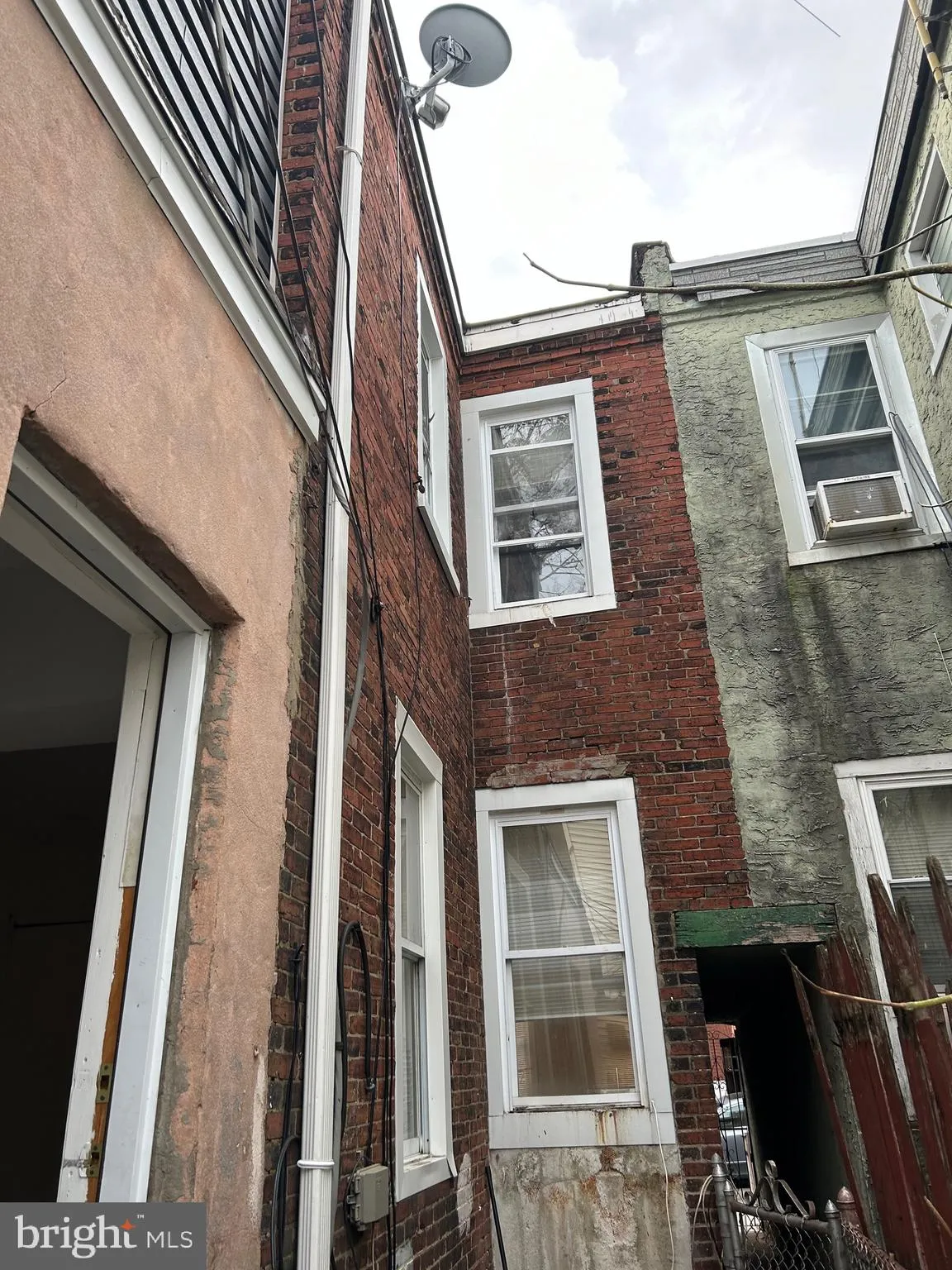 Philadelphia, Pennsylvania 19134, United States, 3 Bedrooms Bedrooms, ,1 BathroomBathrooms,Residential,Contingent,30253