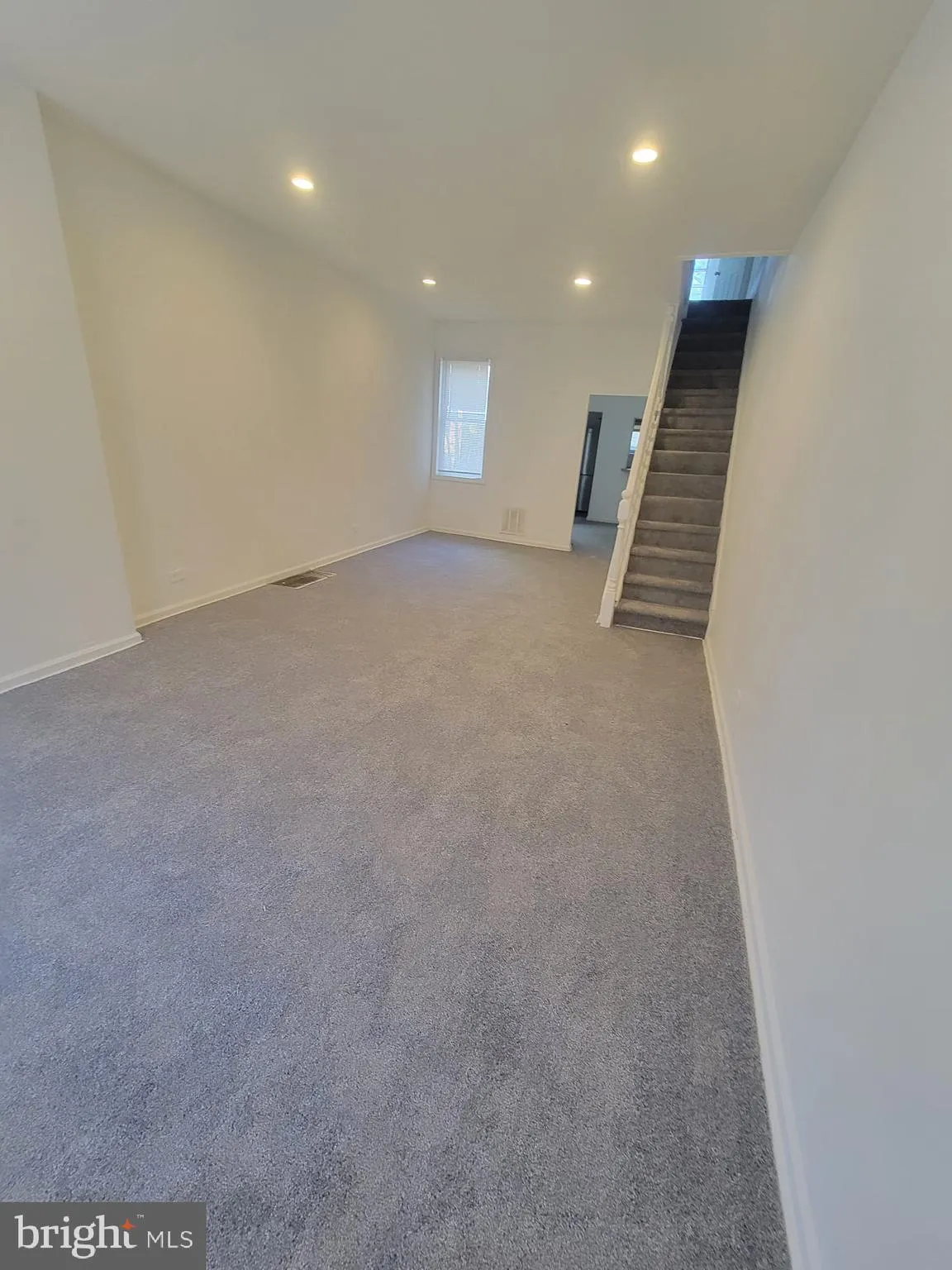 Philadelphia, Pennsylvania 19134, United States, 3 Bedrooms Bedrooms, ,1 BathroomBathrooms,Residential,Contingent,30253