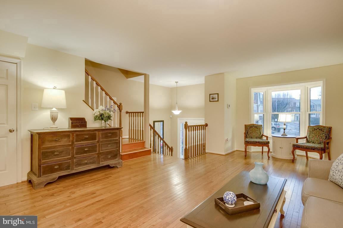 COLONIAL HEIGHTS - Residential Lease