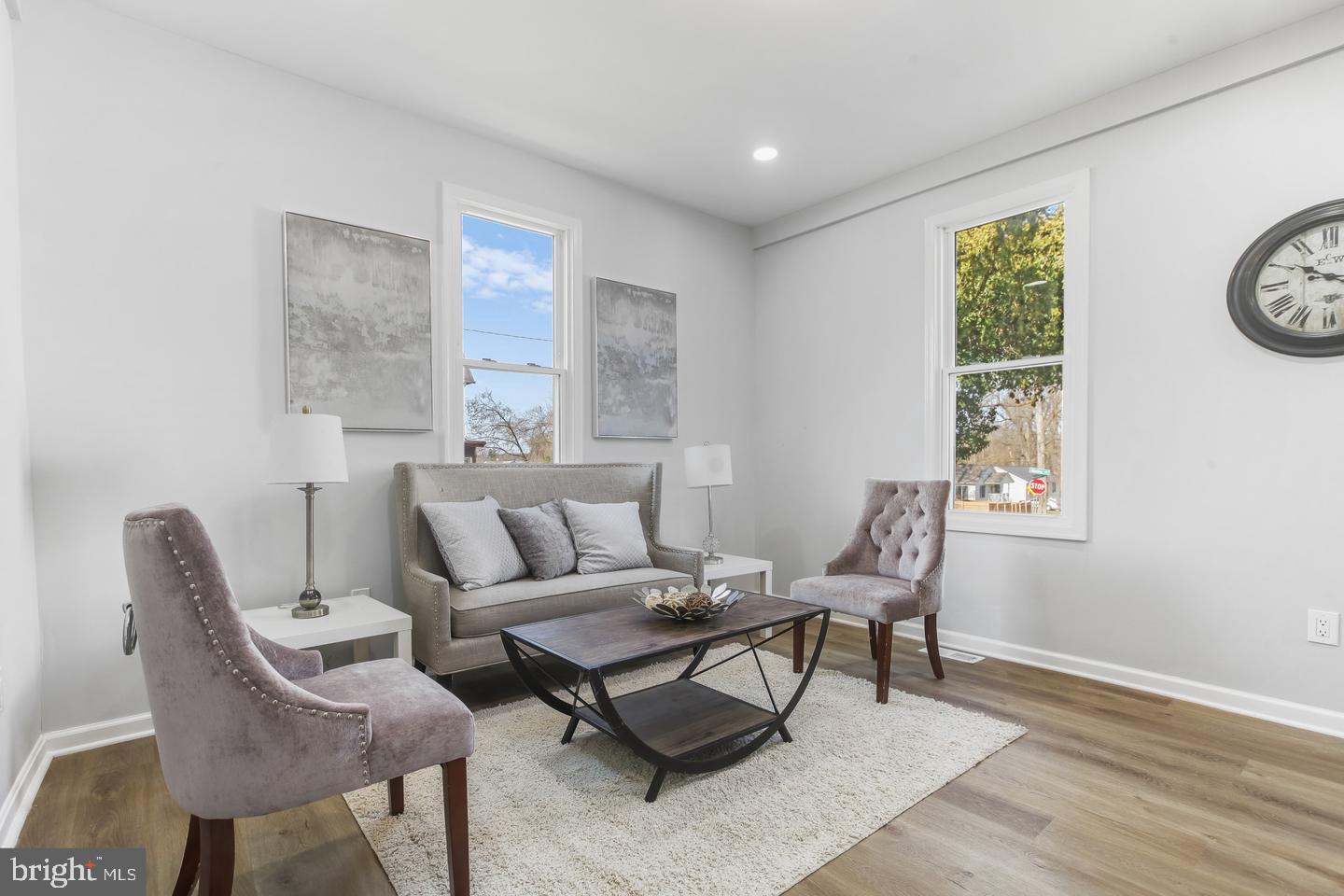 BRIGHTON - Residential