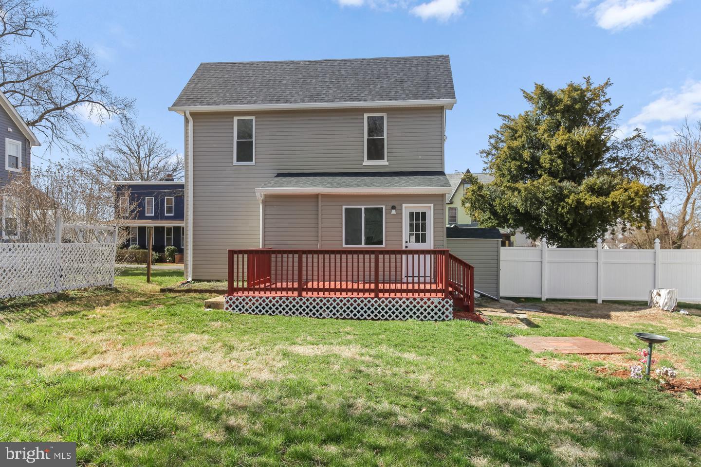 BRIGHTON - Residential