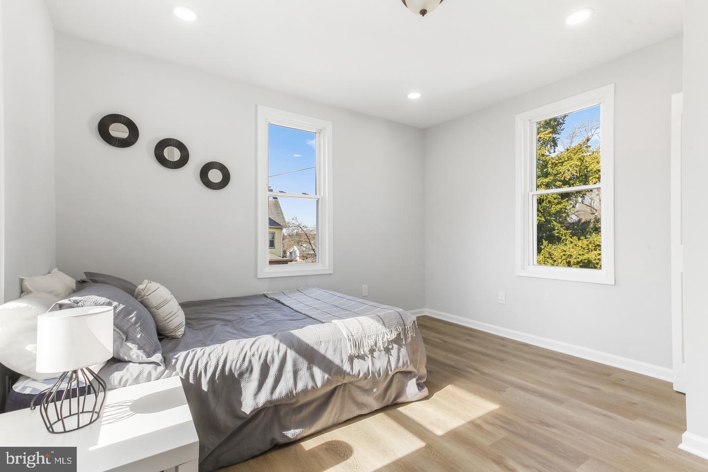 BRIGHTON - Residential