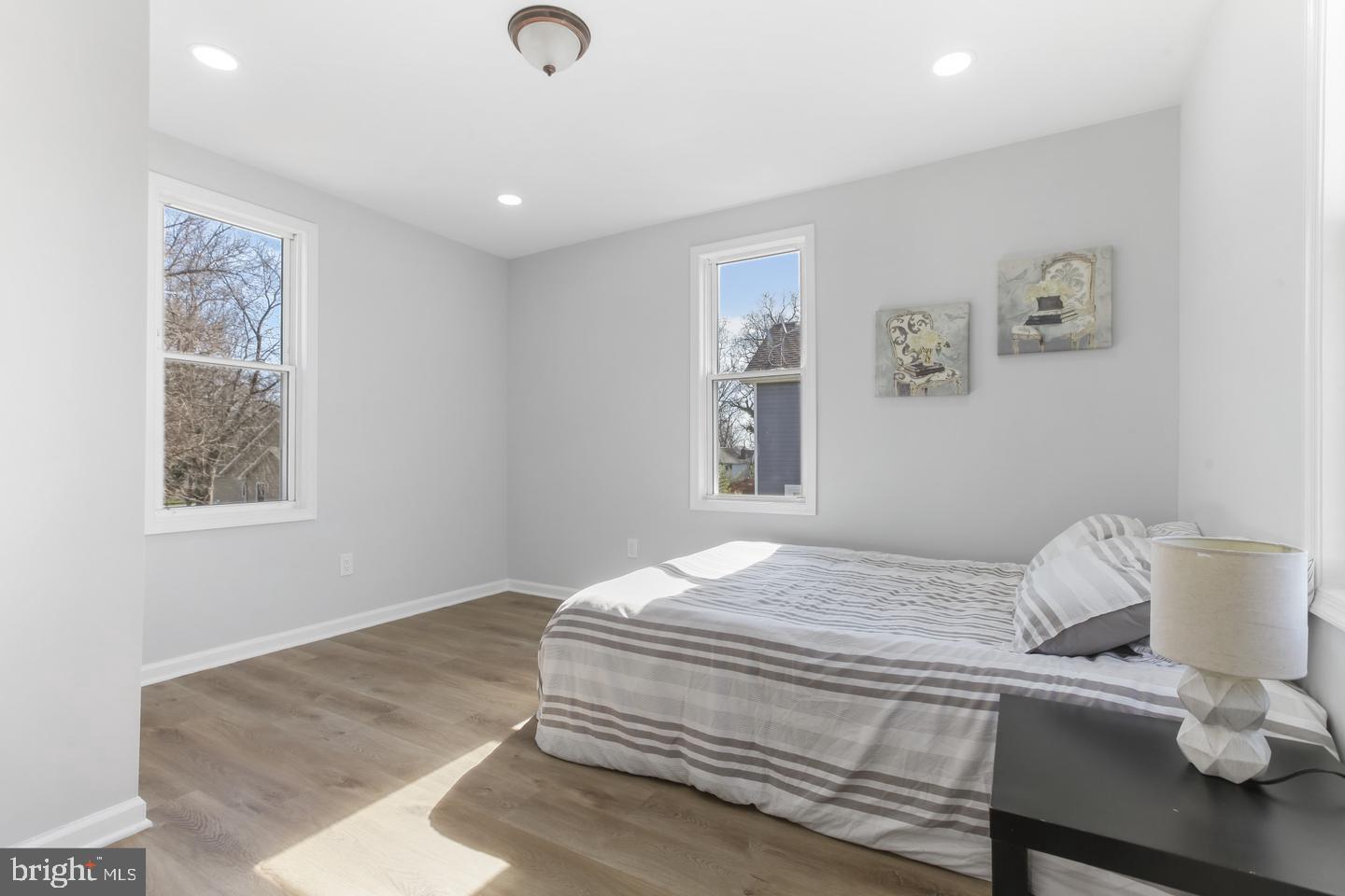 BRIGHTON - Residential