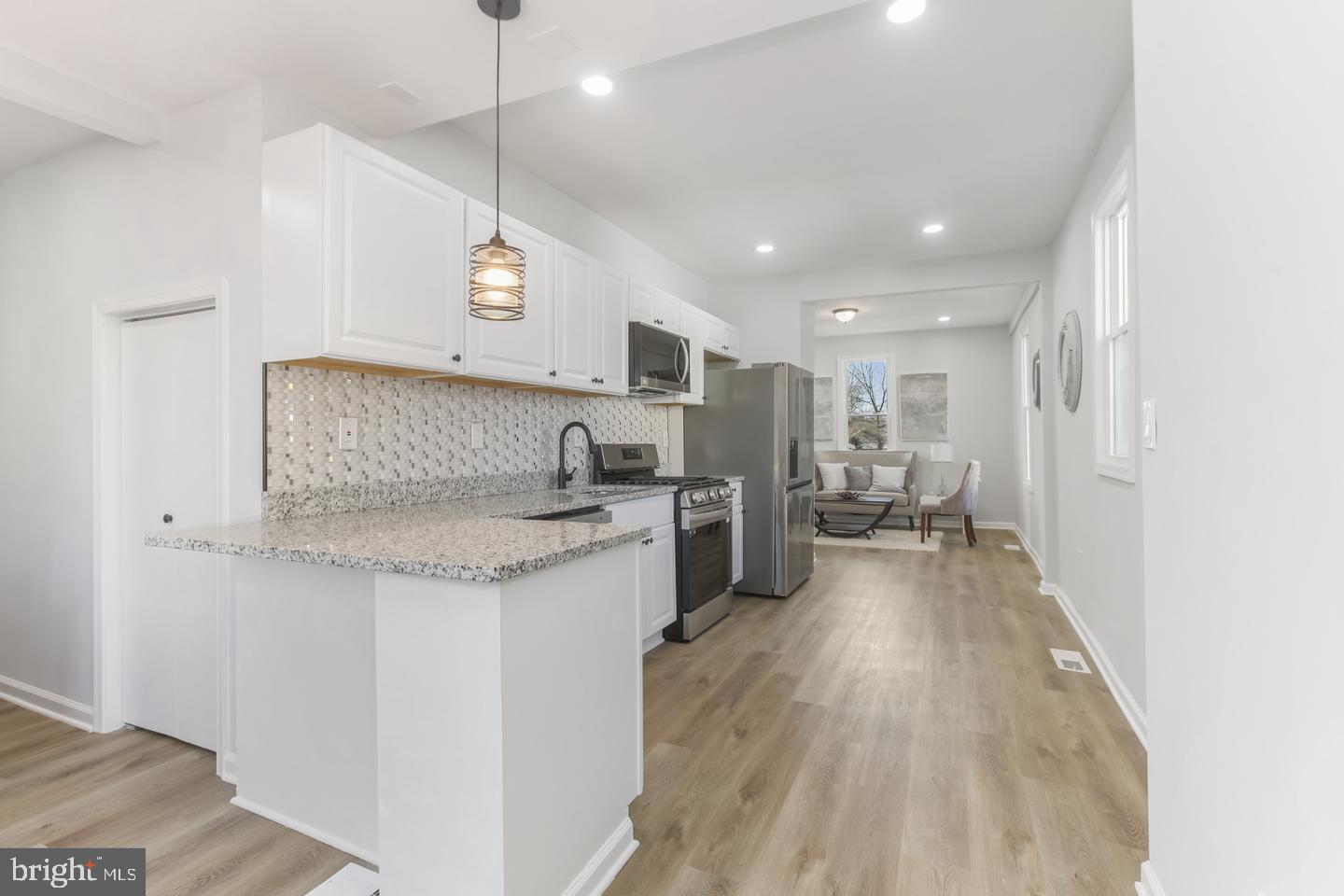 BRIGHTON - Residential