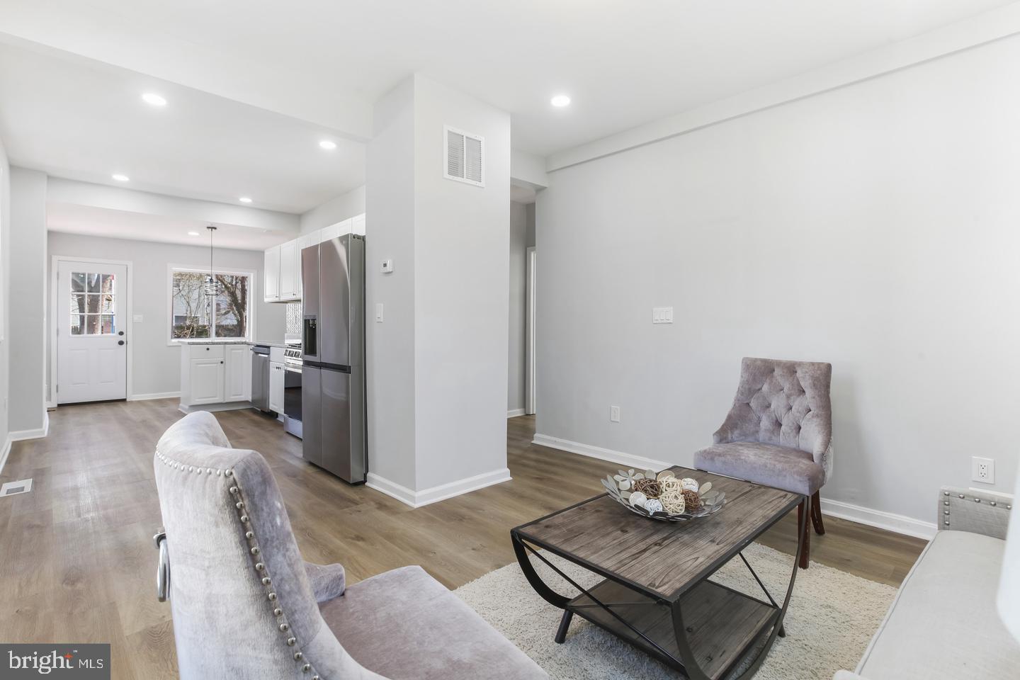 BRIGHTON - Residential