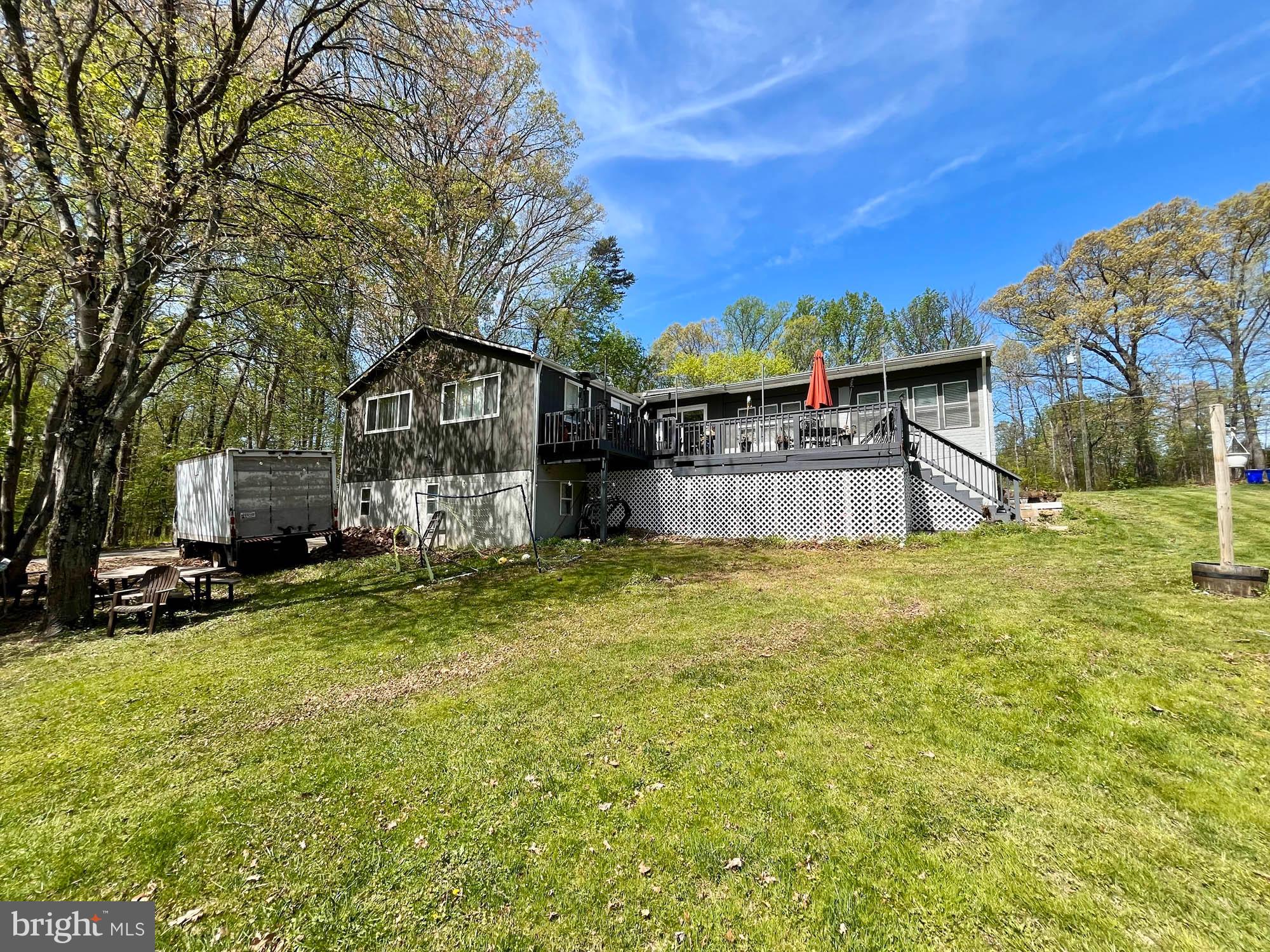 7085 OLD COLUMBIA ROAD