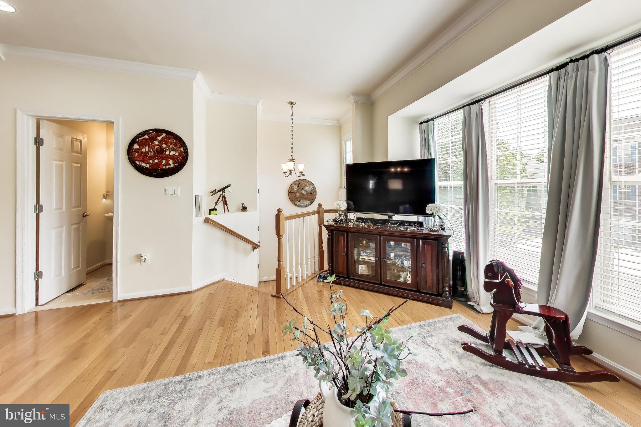 LAUREL HIGHLANDS - Residential