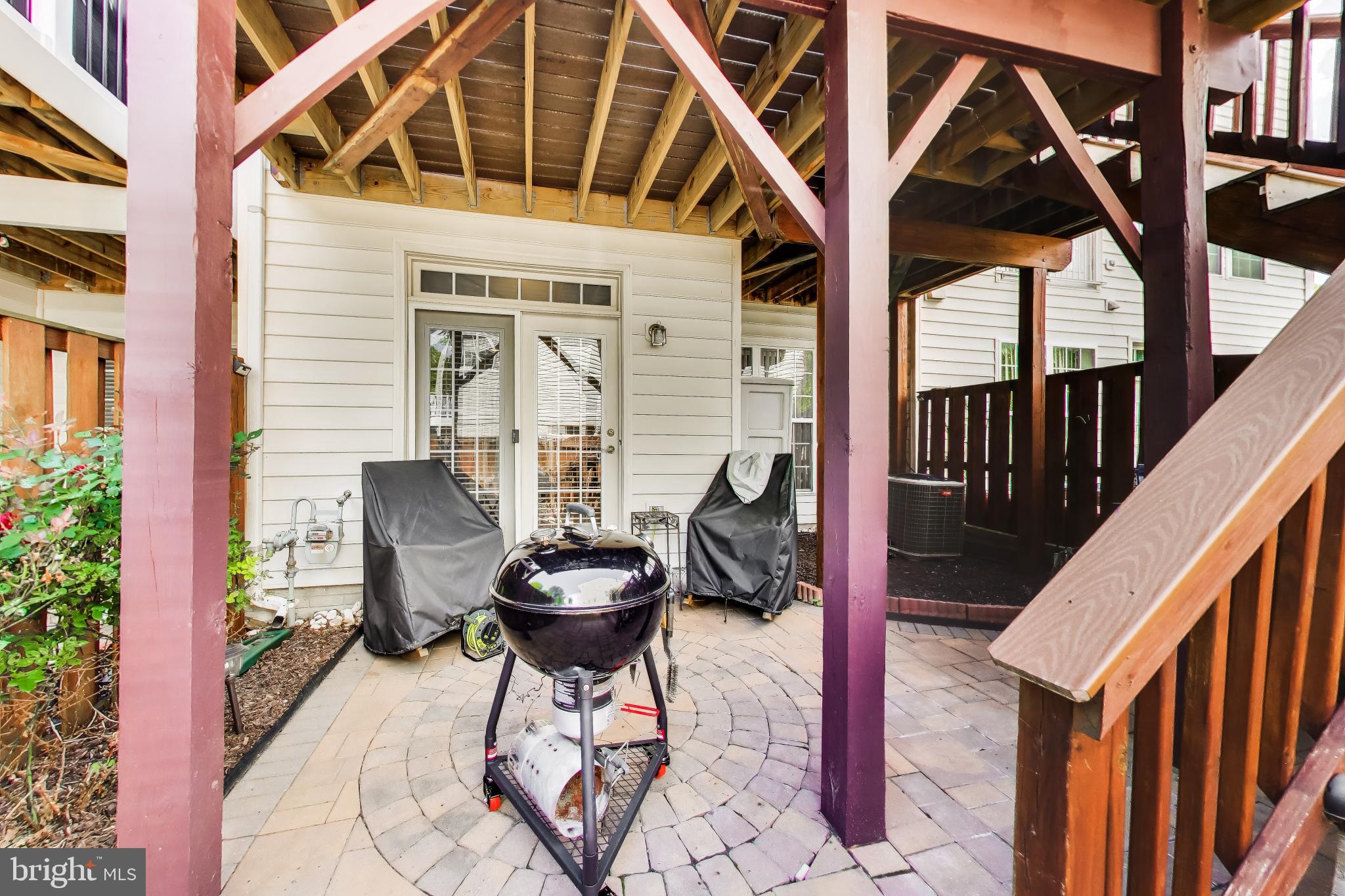LAUREL HIGHLANDS - Residential