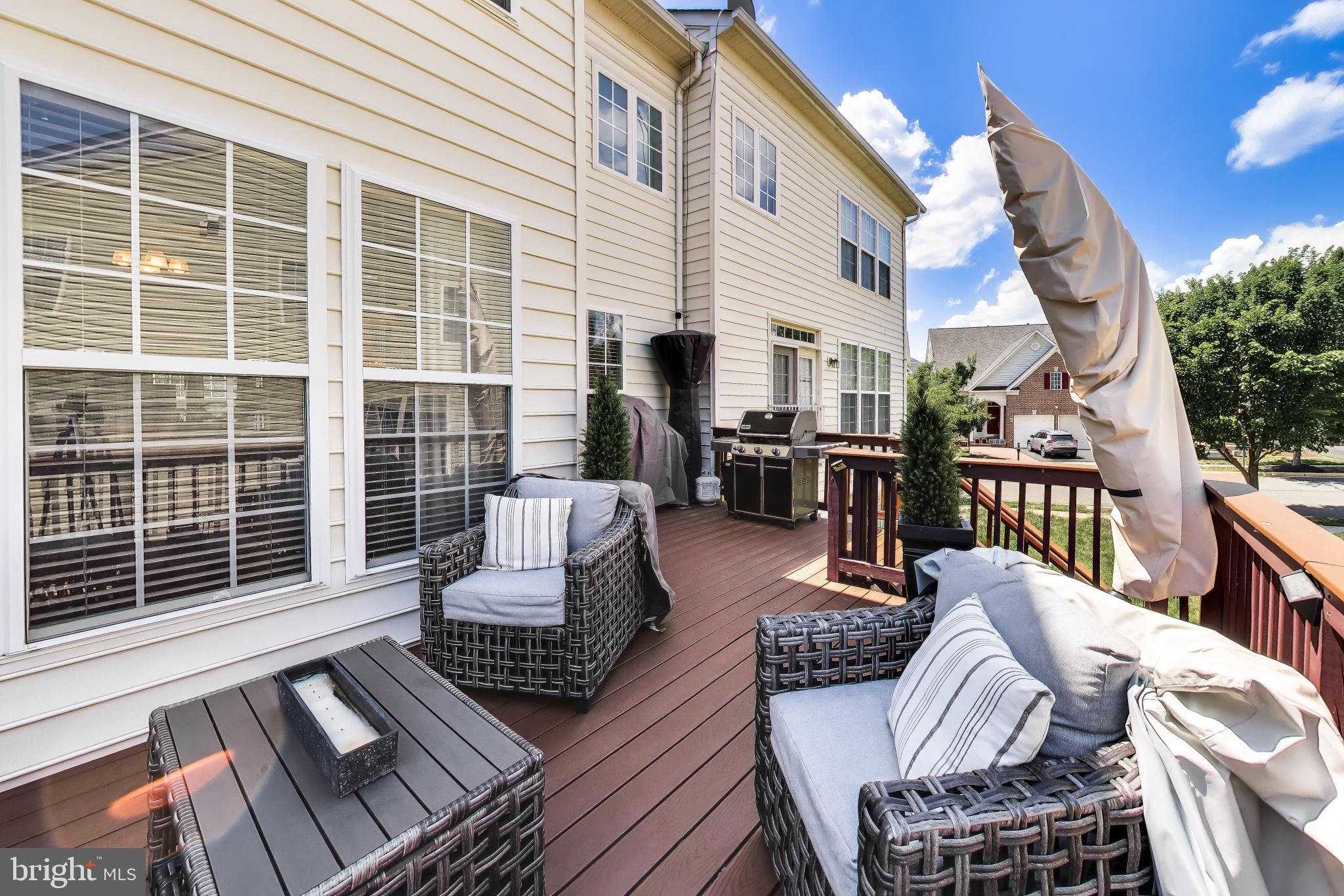 LAUREL HIGHLANDS - Residential
