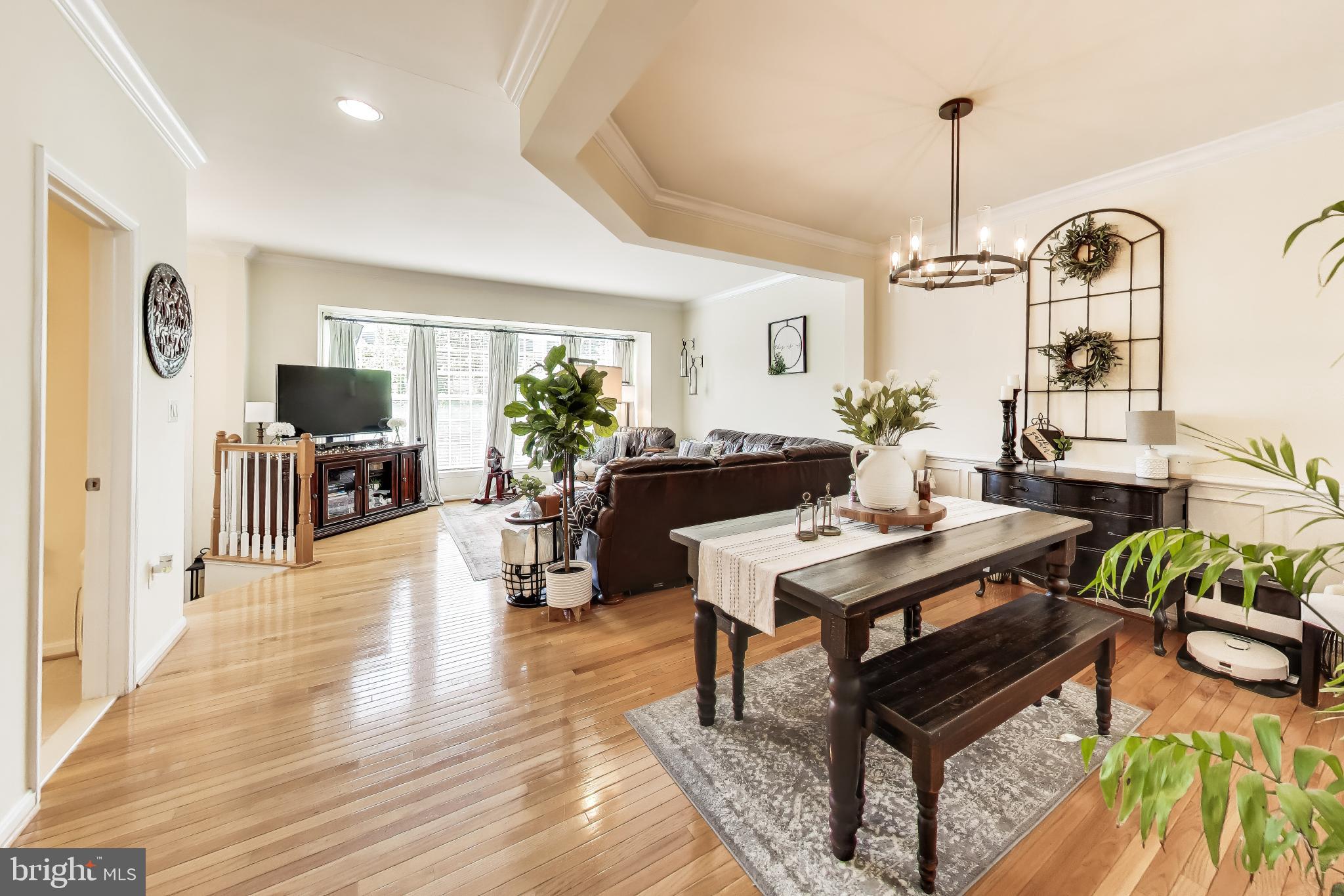 LAUREL HIGHLANDS - Residential