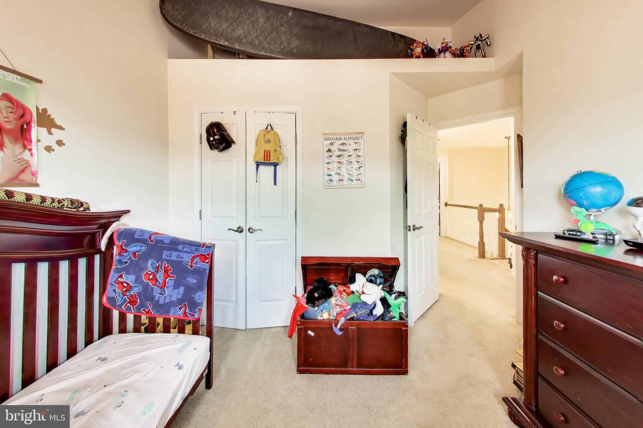 LAUREL HIGHLANDS - Residential