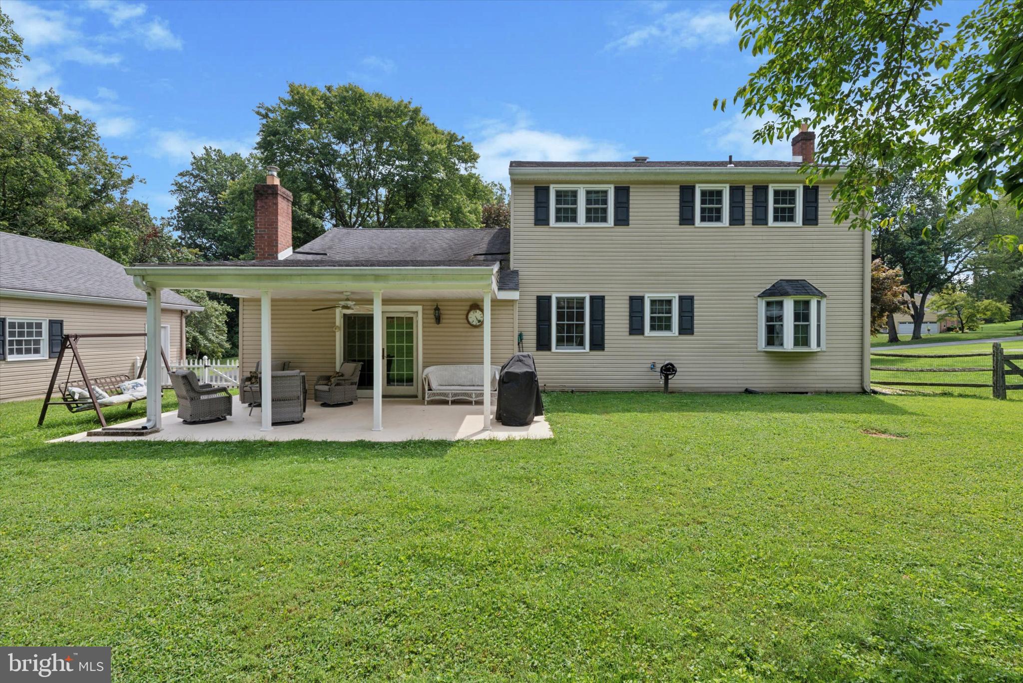 1559 WASHINGTON LANE