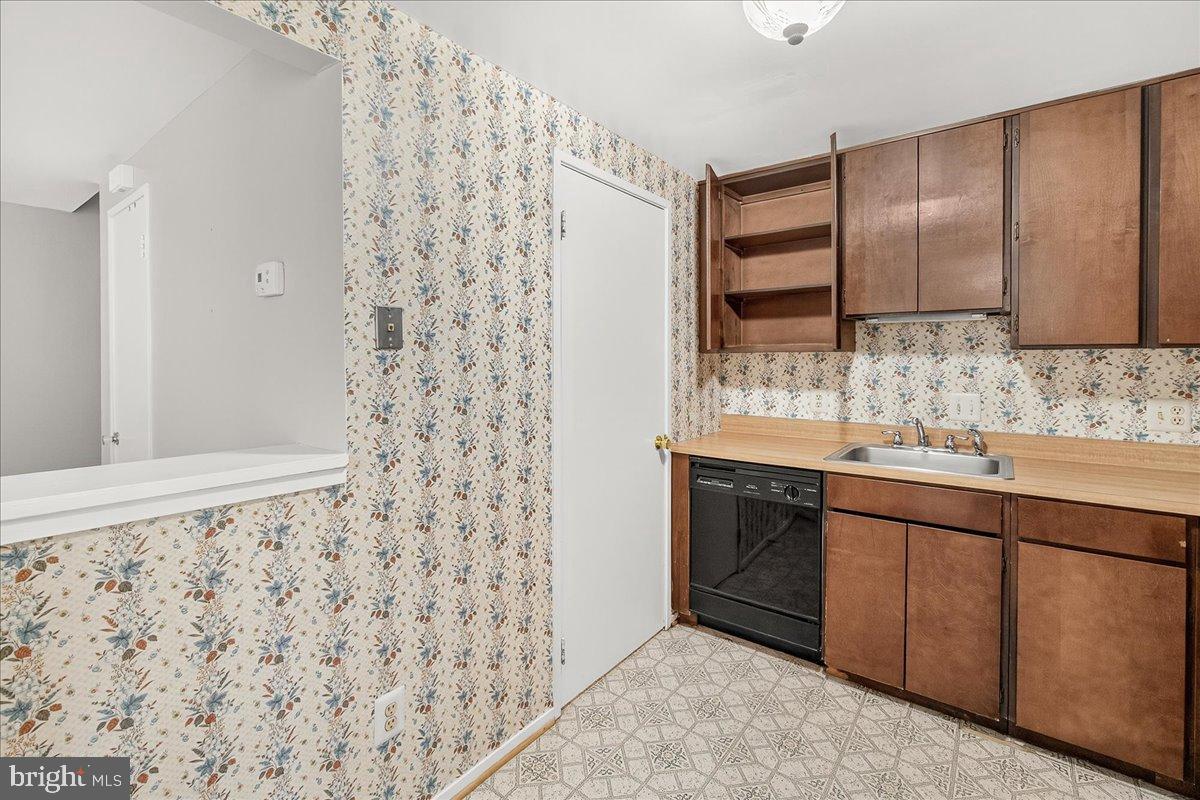 THOMAS CHOICE WEST - Residential