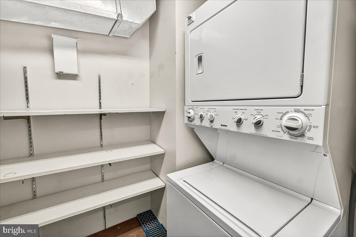 THOMAS CHOICE WEST - Residential