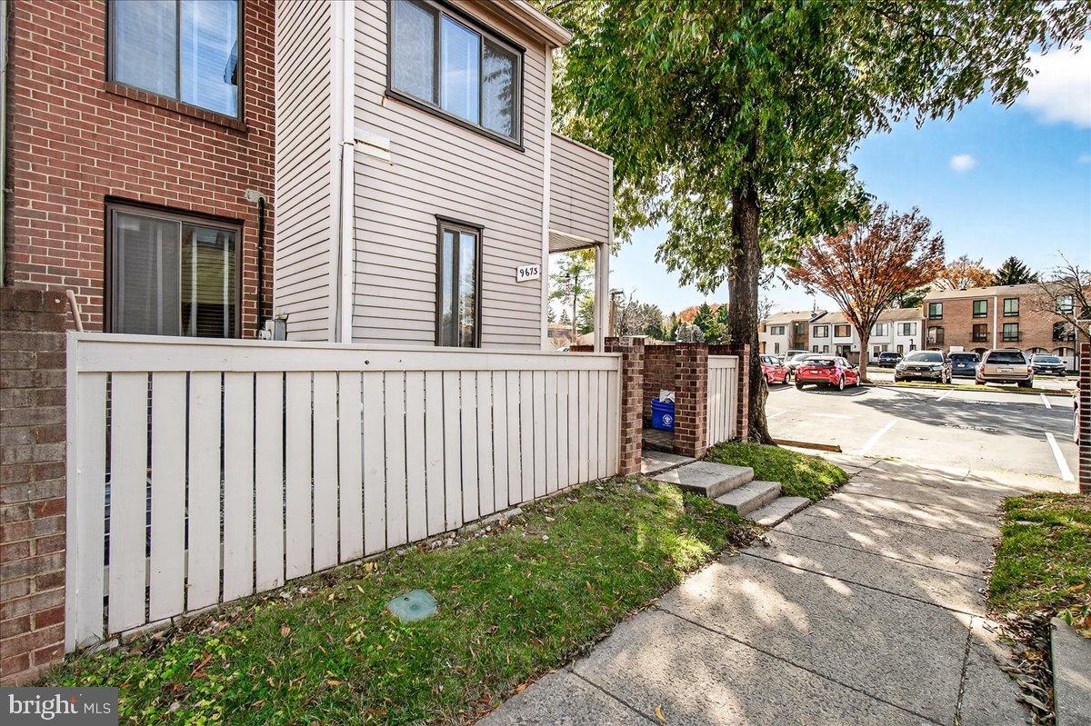 THOMAS CHOICE WEST - Residential