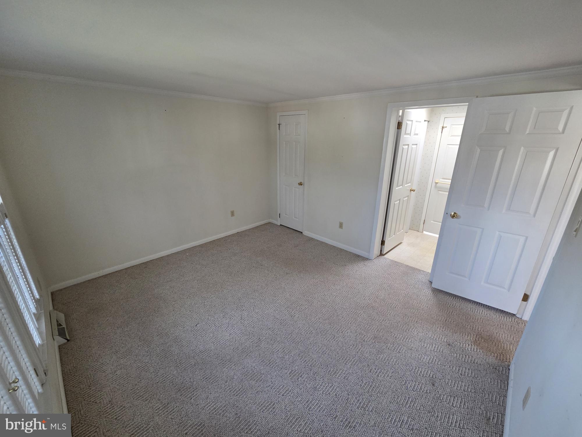 WALNUT MEADOWS - Residential