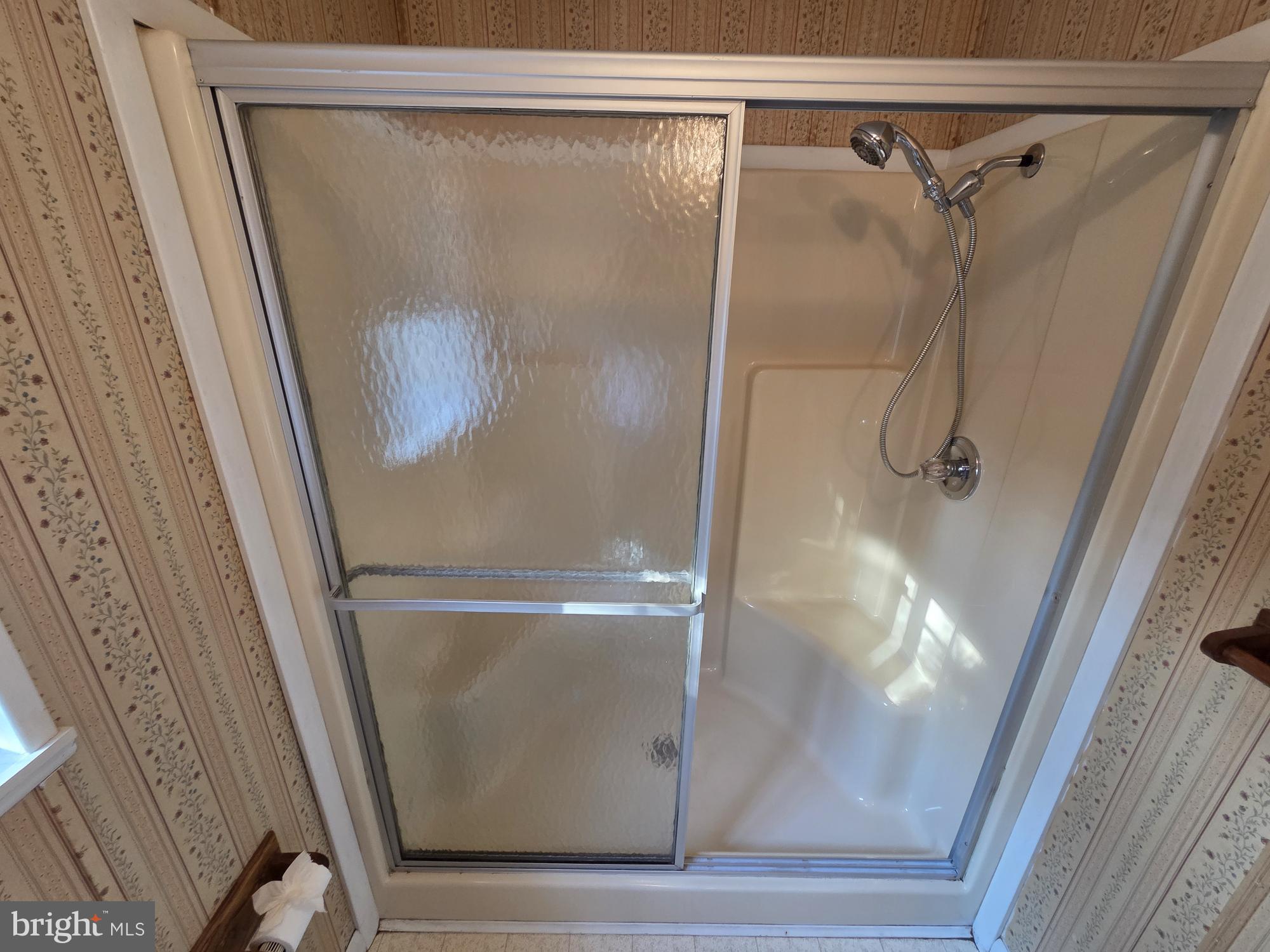 WALNUT MEADOWS - Residential