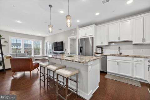 250 DECOVERLY DRIVE 325 GAITHERSBURG MD 20878