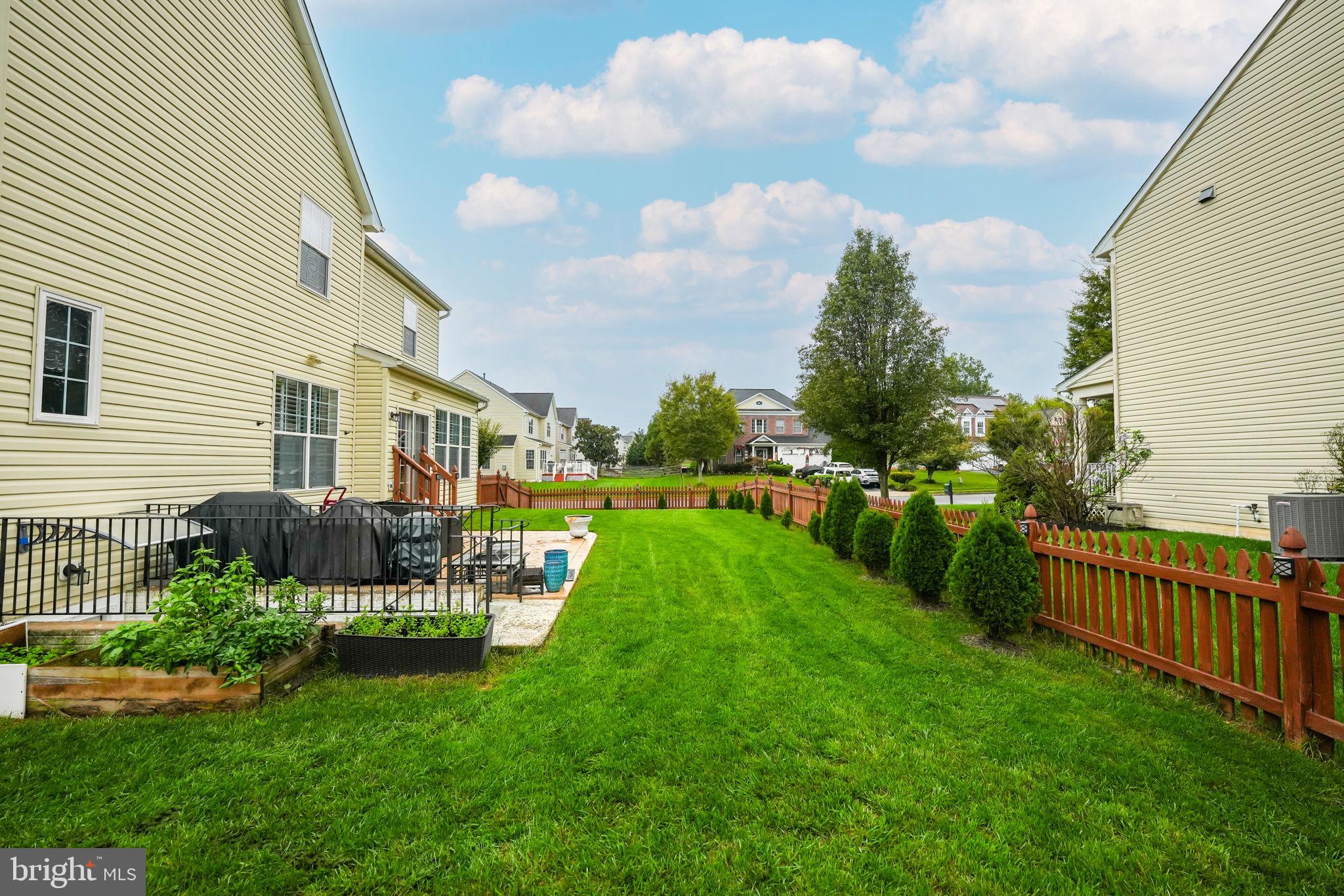 RIVENBURG - Residential Lease