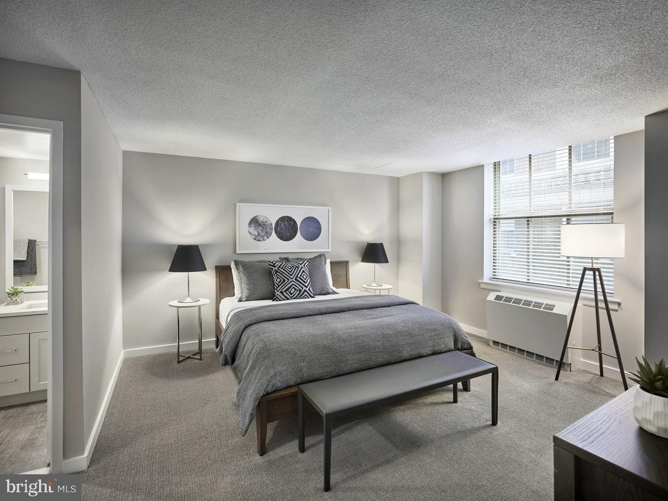 WASHINGTON SQ - Residential Lease