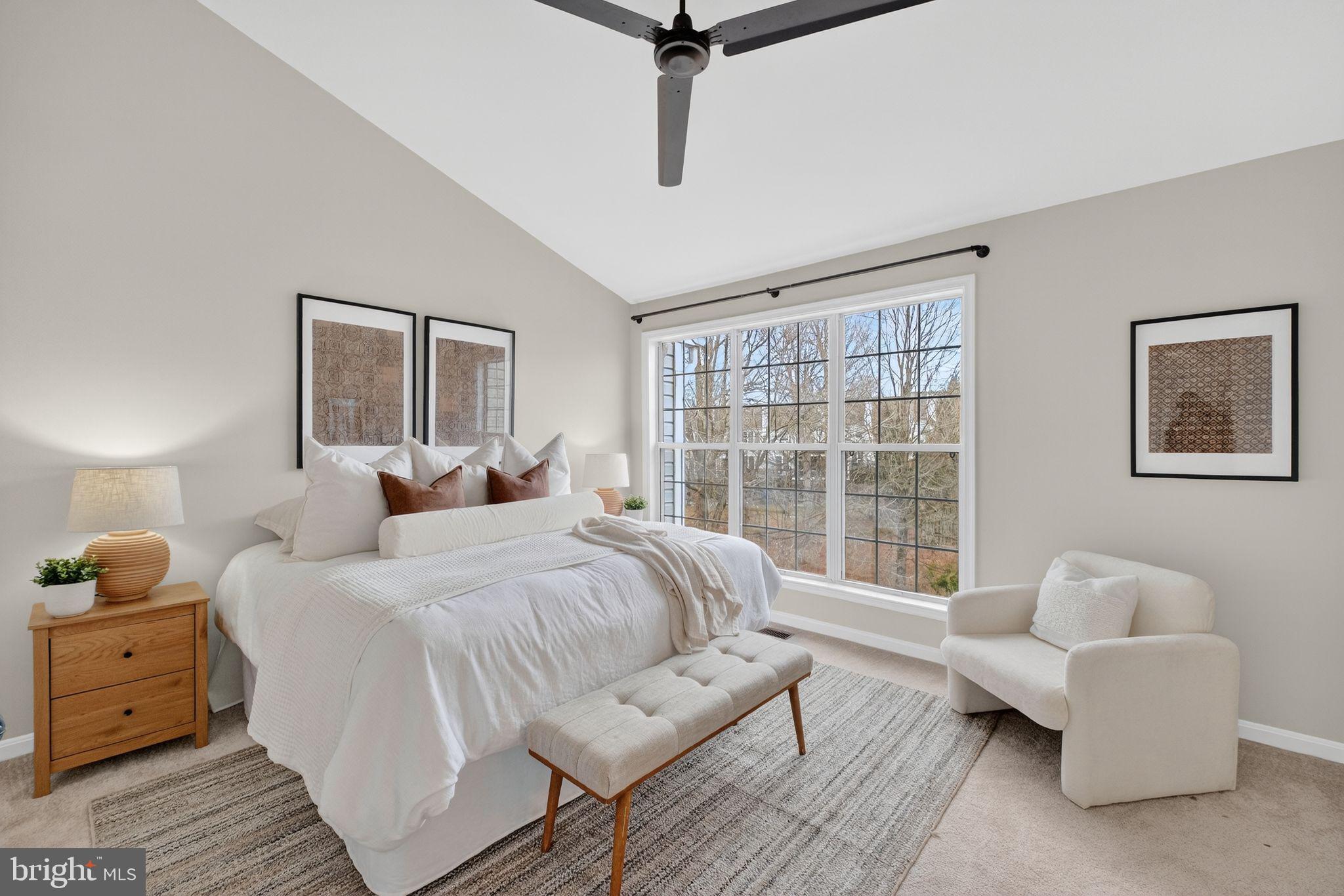 LOWES ISLAND - Residential