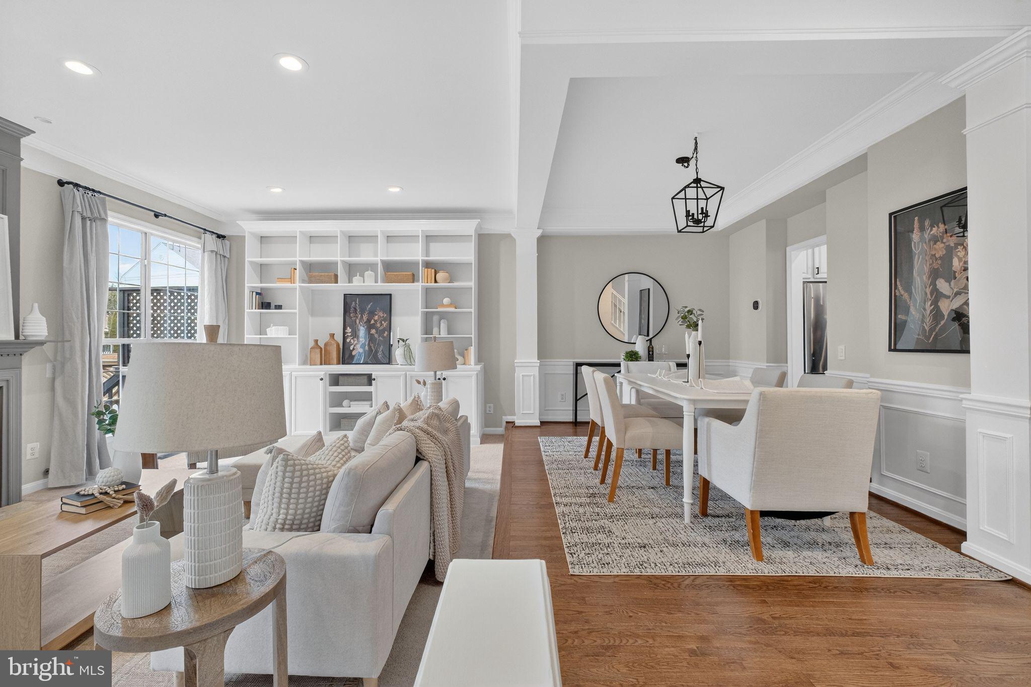 LOWES ISLAND - Residential