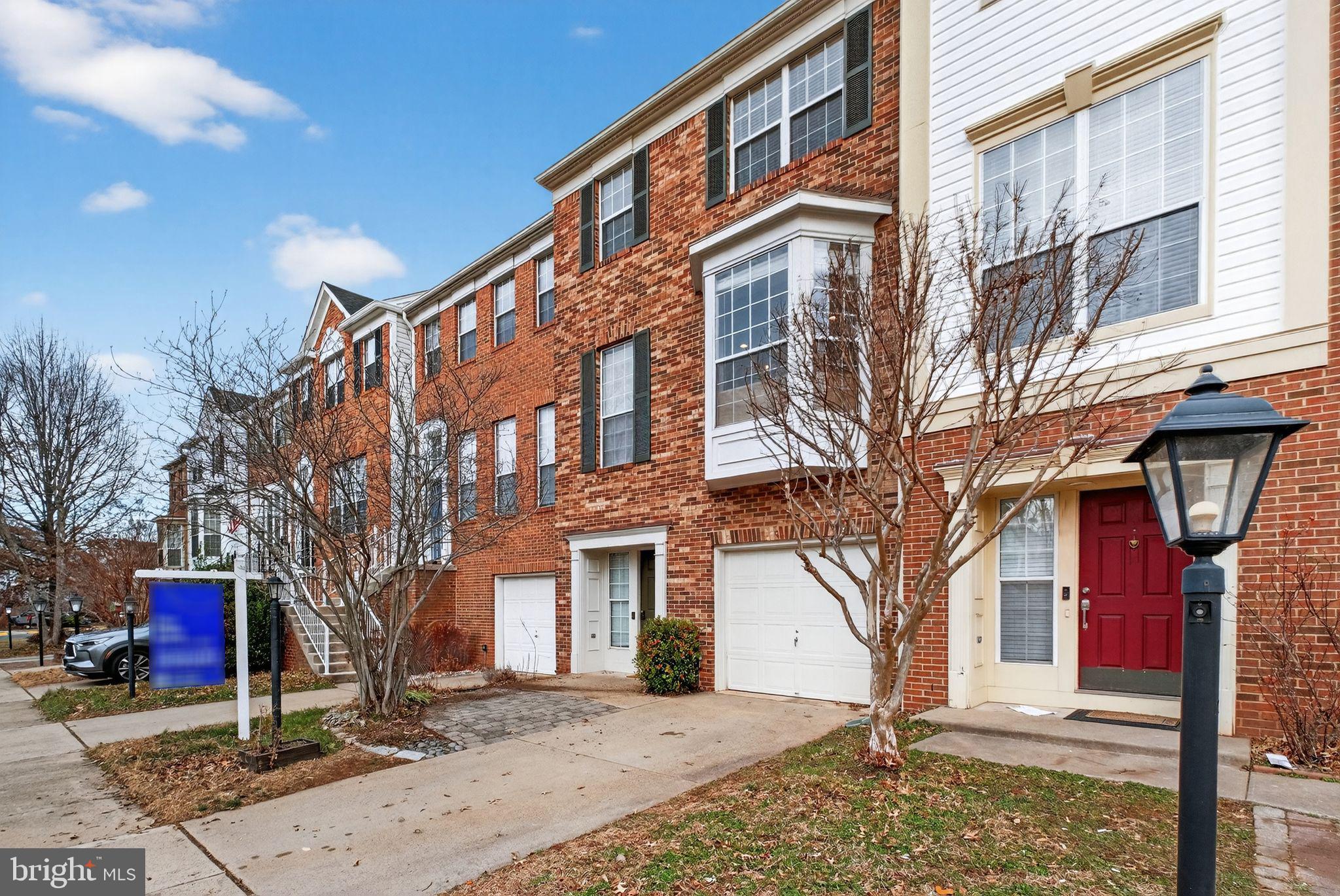 LOWES ISLAND - Residential