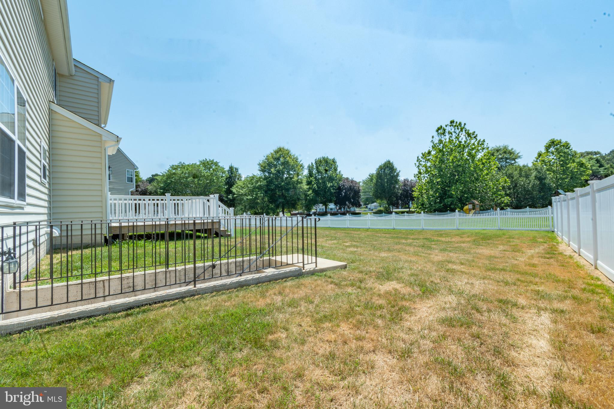VILLAGES AT LEONARDTOWN - Residential