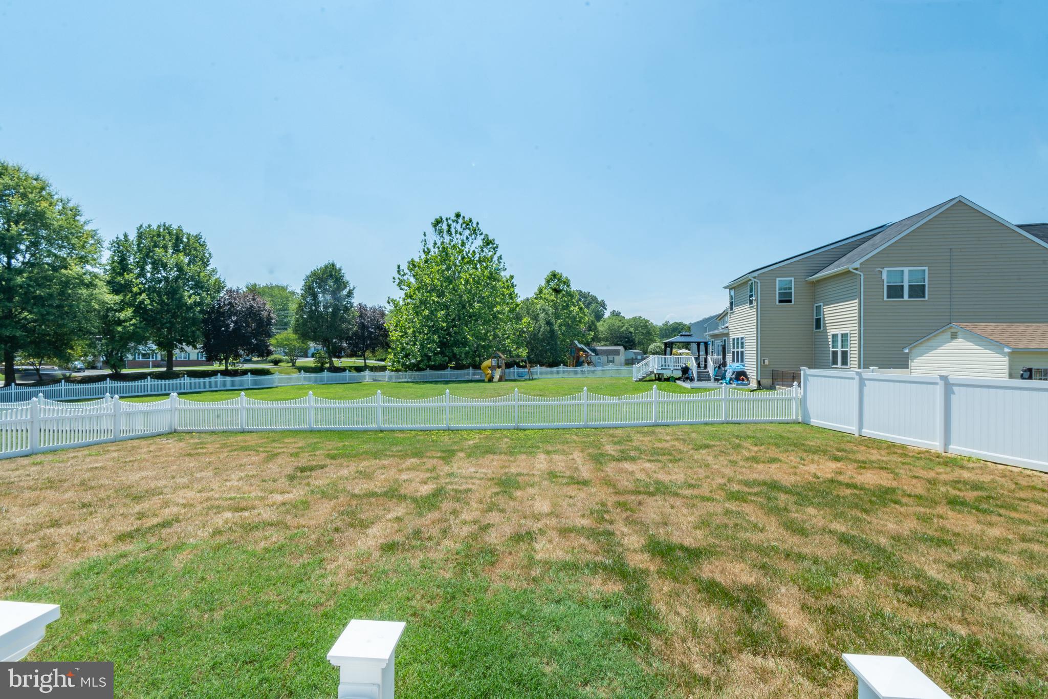 VILLAGES AT LEONARDTOWN - Residential