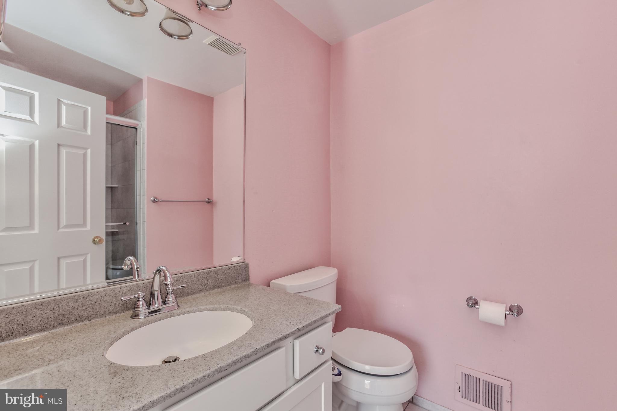 LONGMEAD - Residential