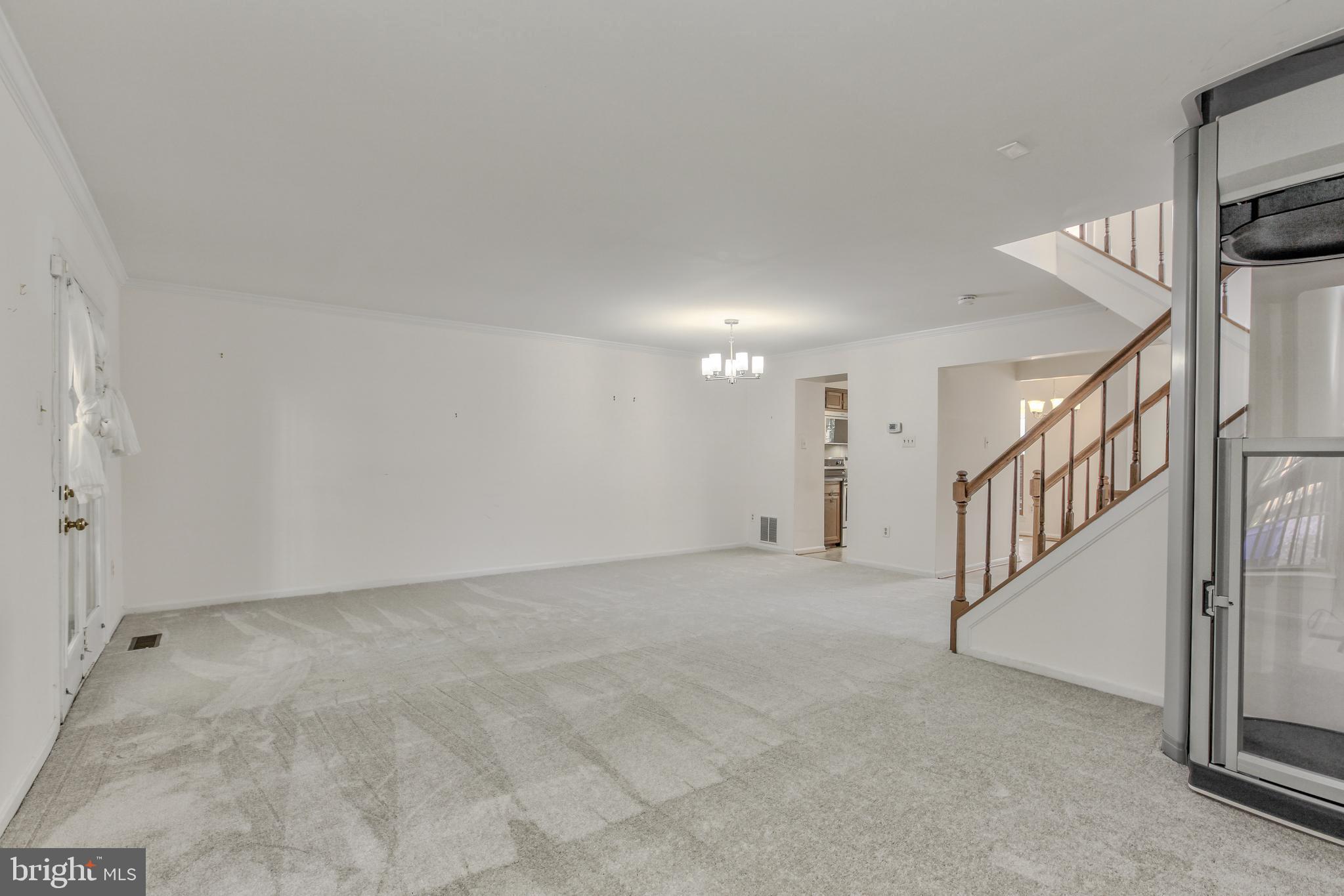 LONGMEAD - Residential