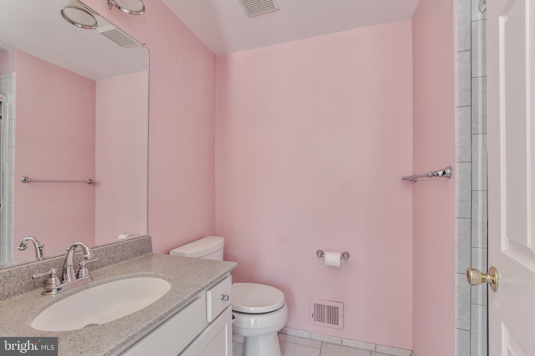 LONGMEAD - Residential