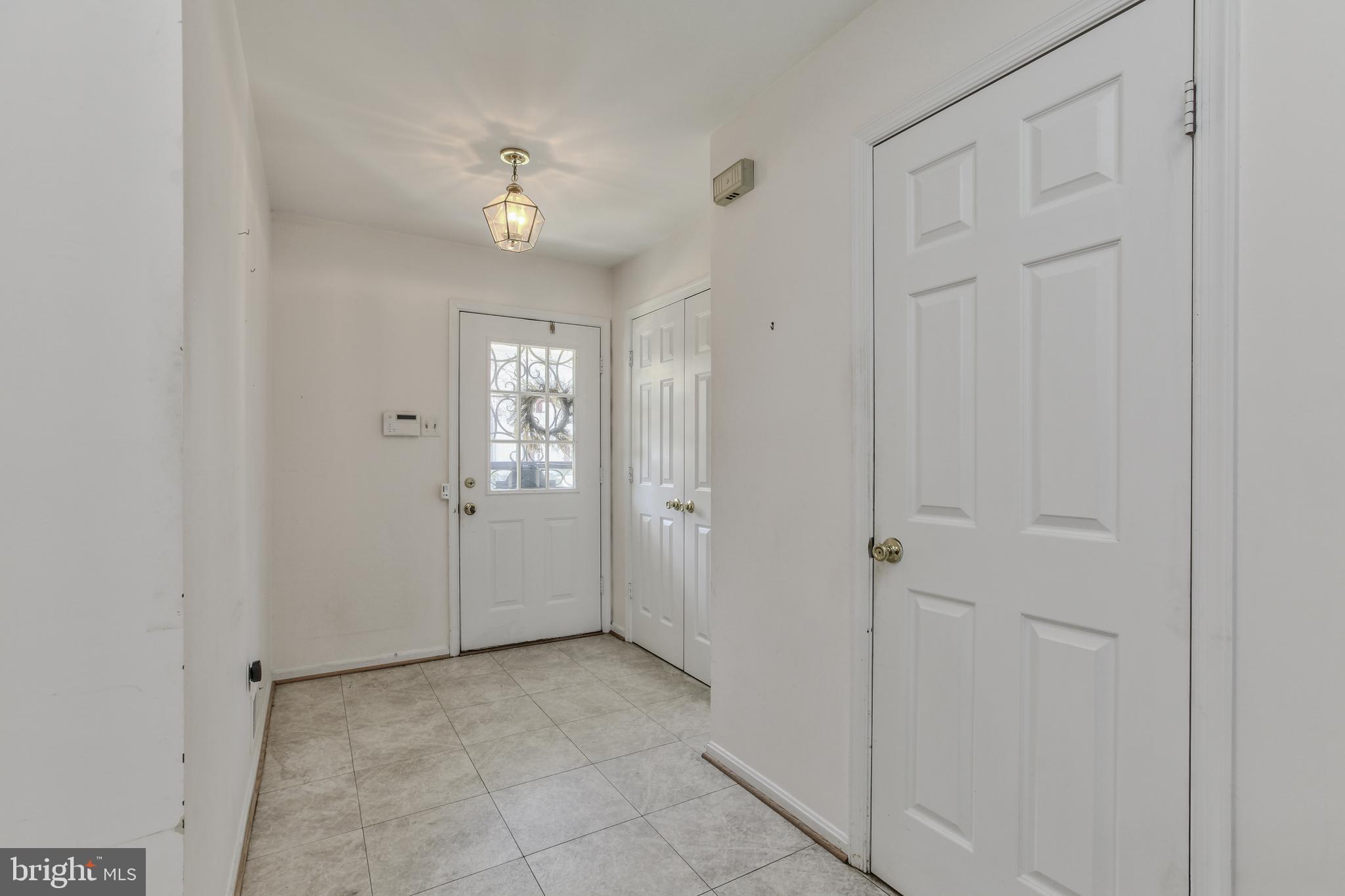 LONGMEAD - Residential