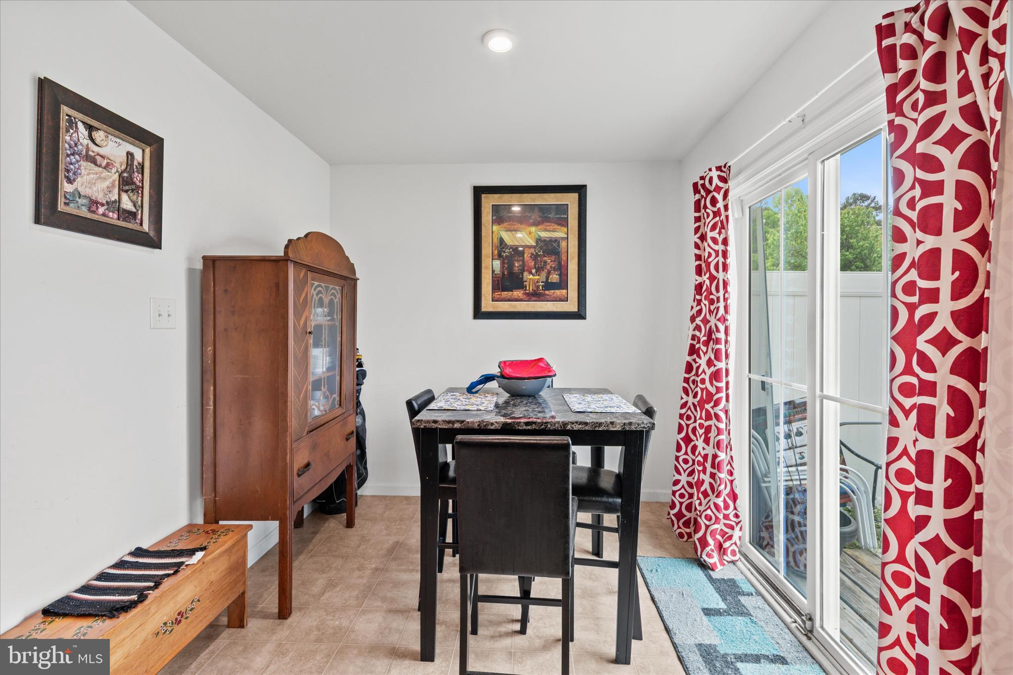 ST HELEN'S CROSSING - Residential